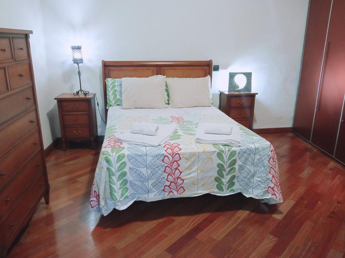 Apartamento La Almena 1 Junto A Plaza Mayor,2 Habitaciones, Parking Gratuito Caceres Luaran gambar